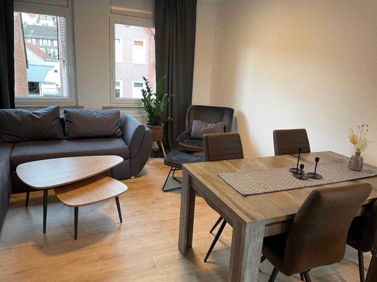 Flatlight - Perfect For 4 - Kitchen - Parking - Netflix Appartamento Hildesheim Esterno foto