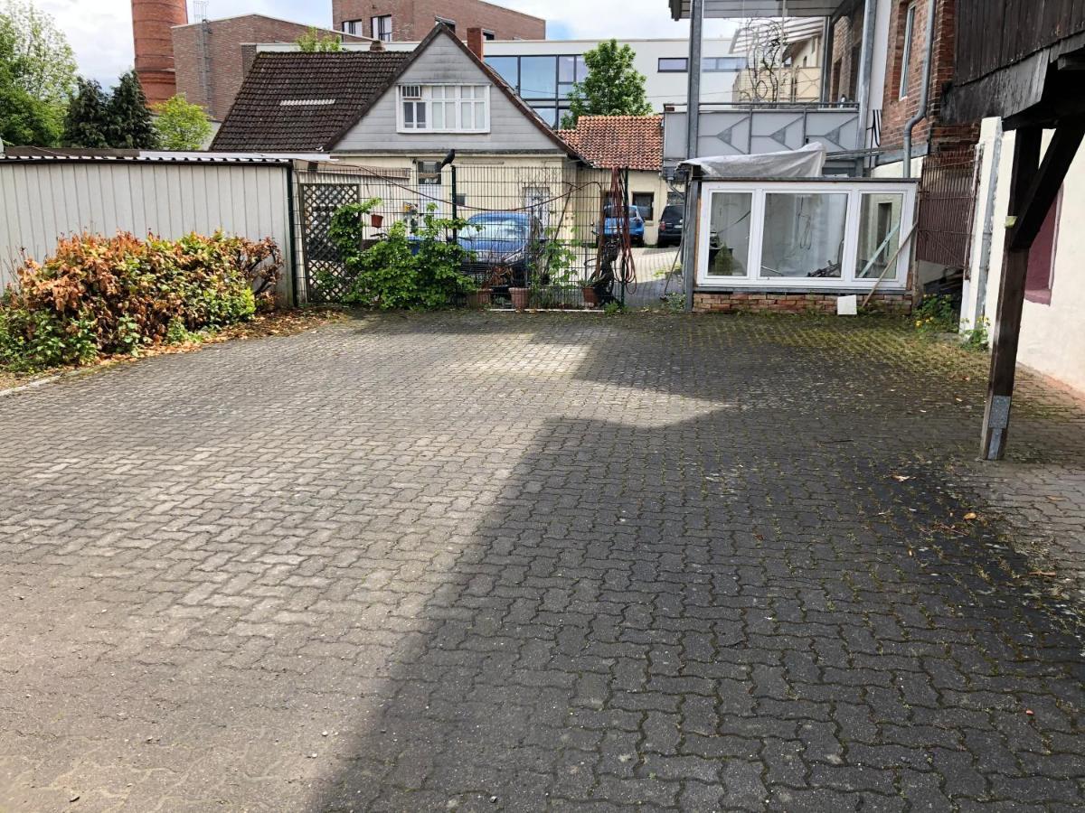 Flatlight - Perfect For 4 - Kitchen - Parking - Netflix Appartamento Hildesheim Esterno foto